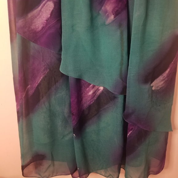 Gorgeous Womens Skirt Set - Picture 6 of 6